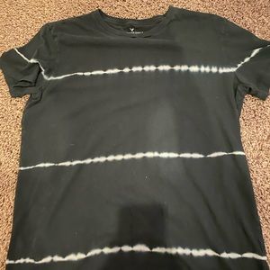 American eagle tee shirt.